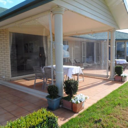 Country House B&B Waimate North Exteriör bild